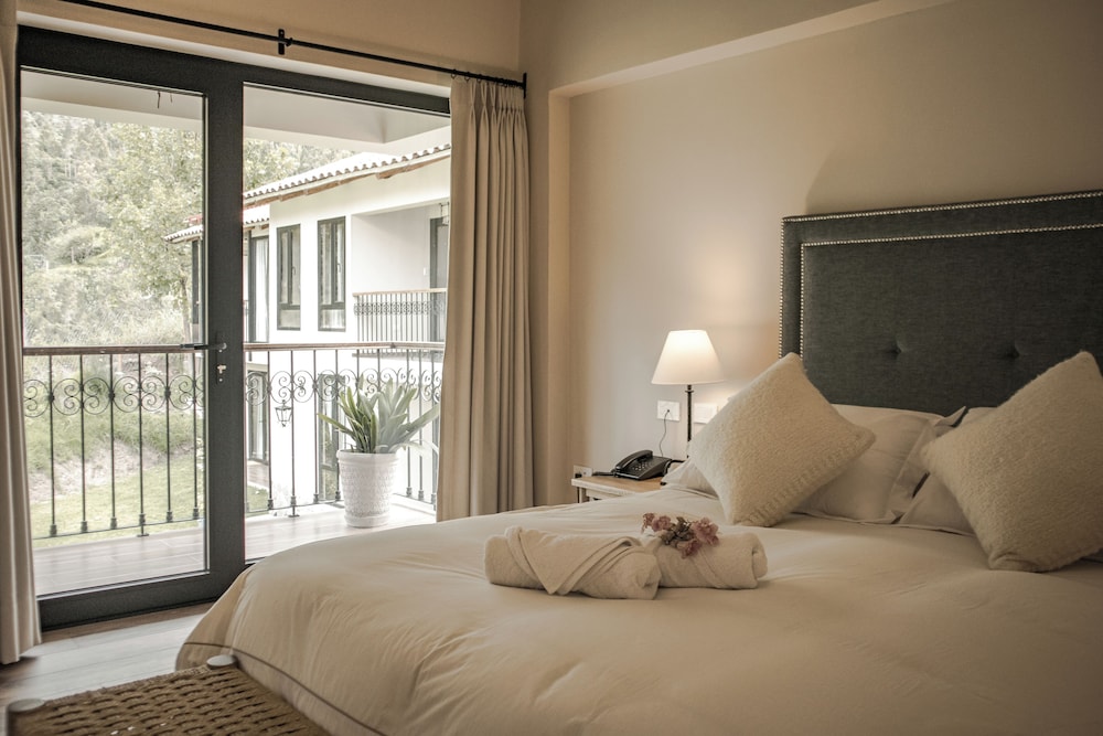 sierra sacred valley