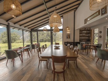 sierra sacred valley