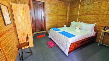 europe enchanted bungalow koh rong