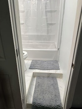 divine villa and resorts guest house