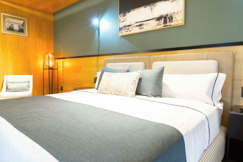 hotel noite business class