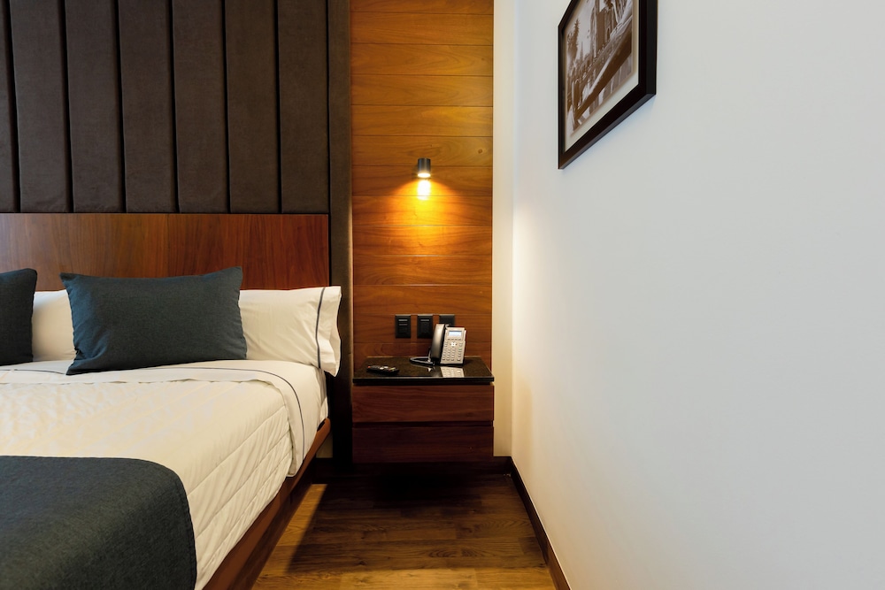 hotel noite business class