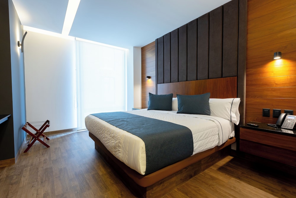 hotel noite business class