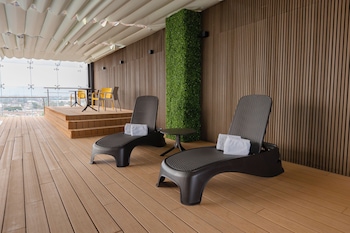 hotel noite business class