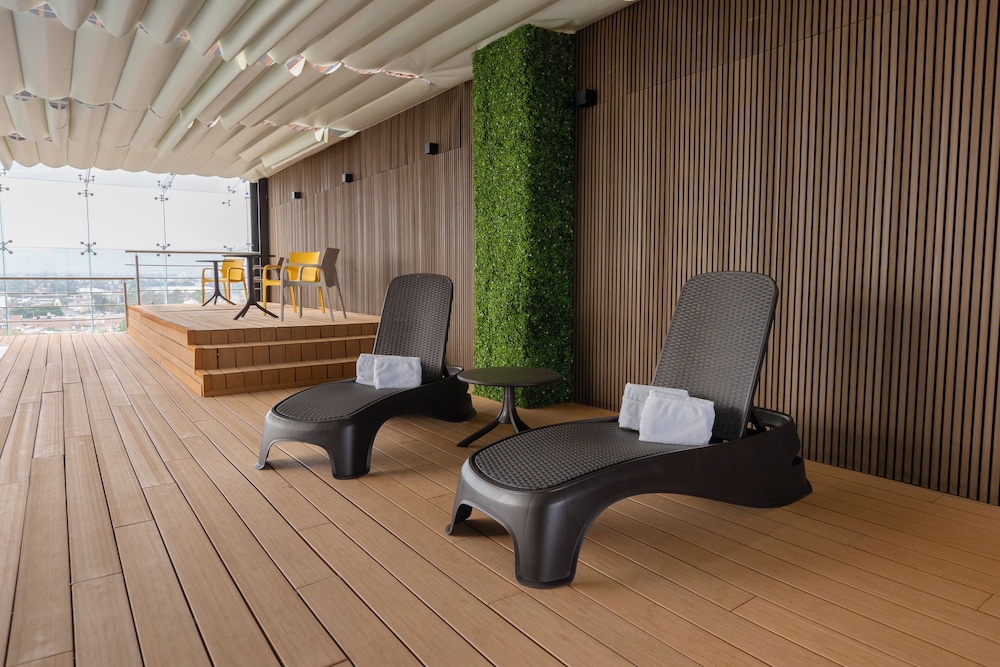 hotel noite business class