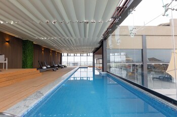 hotel noite business class