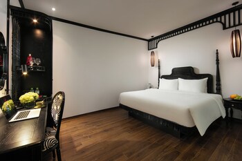 hotel chateau de hanoi