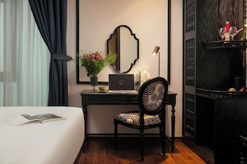 hotel chateau de hanoi