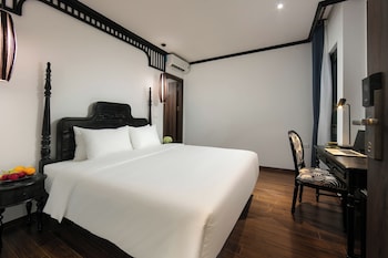 hotel chateau de hanoi