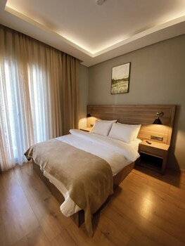 viola hotel budva