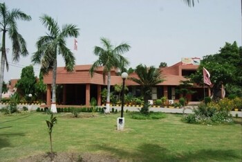 koel tourist resort