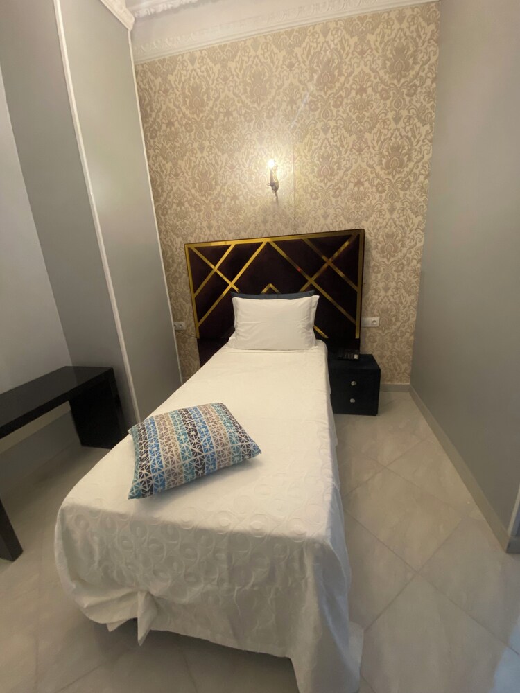 hotel de letoile