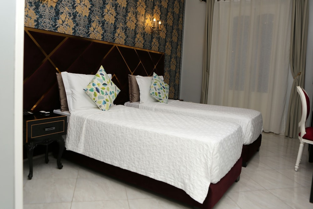 hotel de letoile