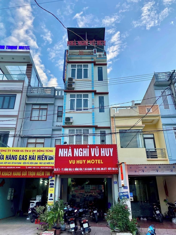 vu huy hostel ha giang by bay luxury
