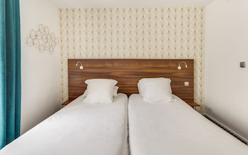 hotel carladez cambronne