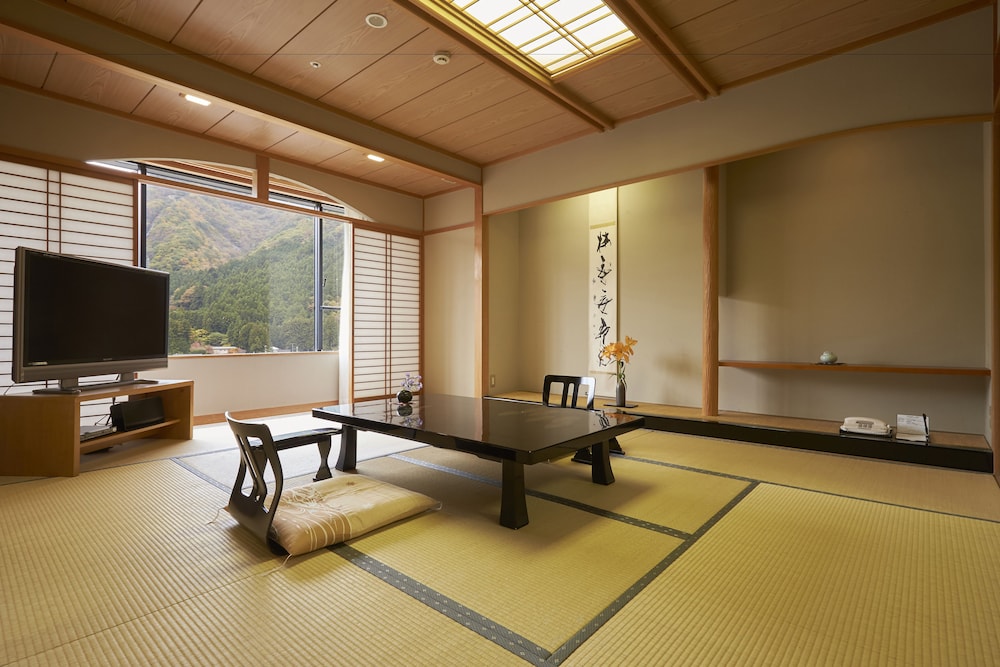 kinugawa onsen sanraku