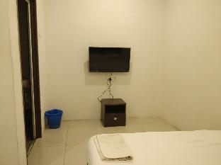 oyo 90995 hotel nk impian