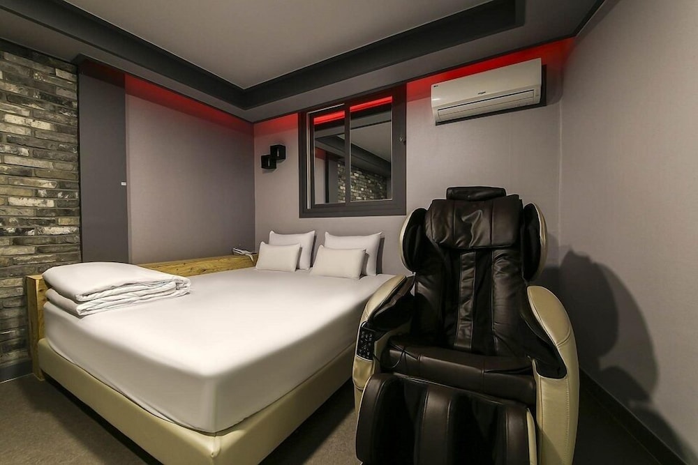 amorhotelgimhae