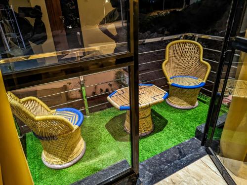 the royal riviera resort and stay