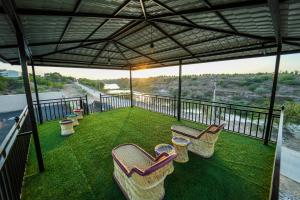 the royal riviera resort and stay