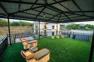 the royal riviera resort and stay