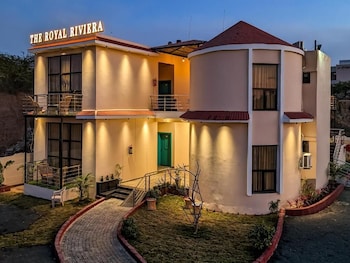 The Royal Riviera Resort & Stay,,3 star