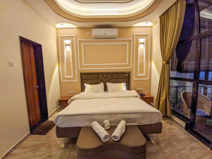 the royal riviera resort and stay