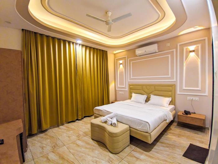 the royal riviera resort and stay