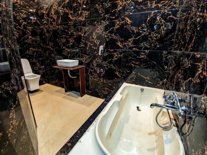 the royal riviera resort and stay