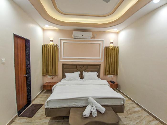 the royal riviera resort and stay