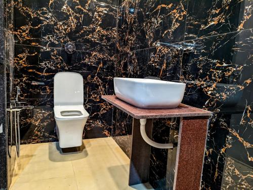 the royal riviera resort and stay