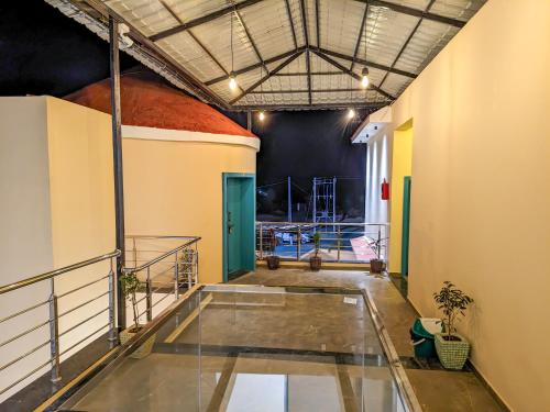 the royal riviera resort and stay