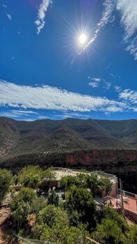 auberge les montagnes du paradis