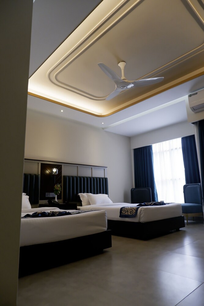 dmore kuakata hotel and resort