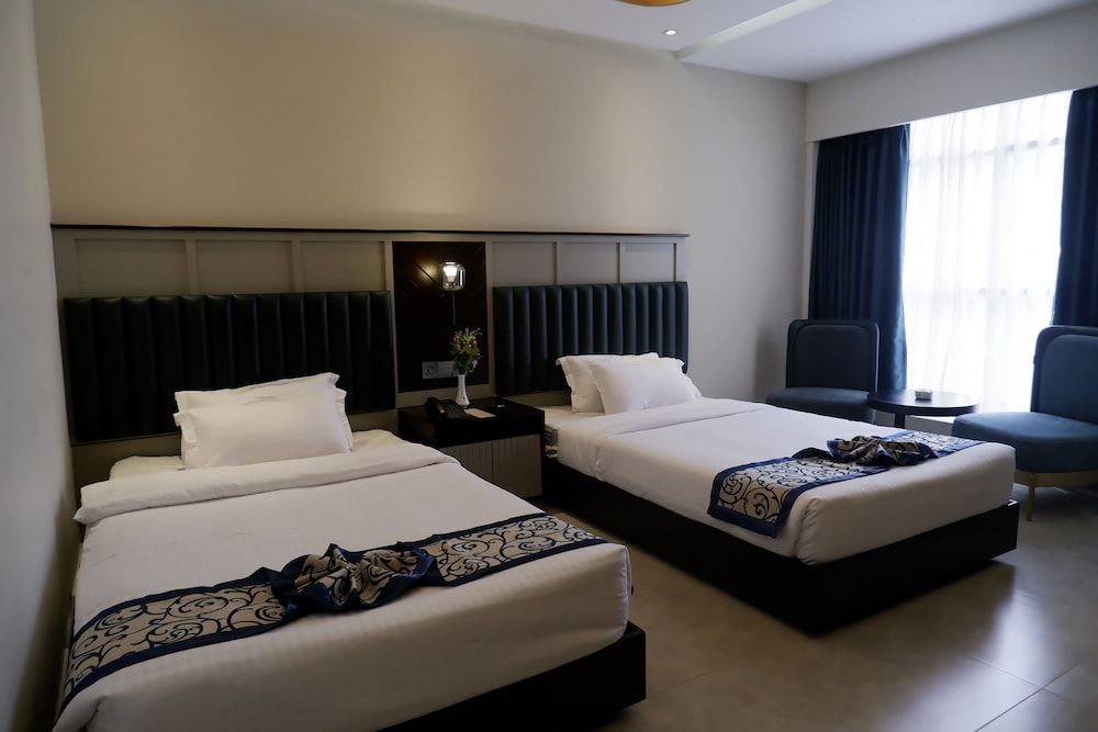 dmore kuakata hotel and resort