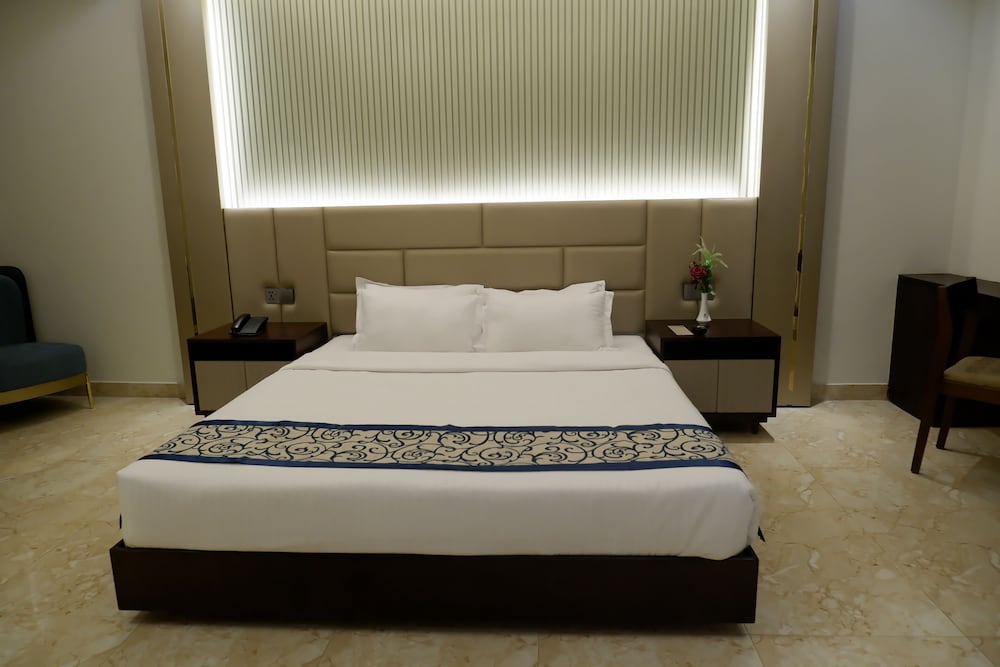 dmore kuakata hotel and resort