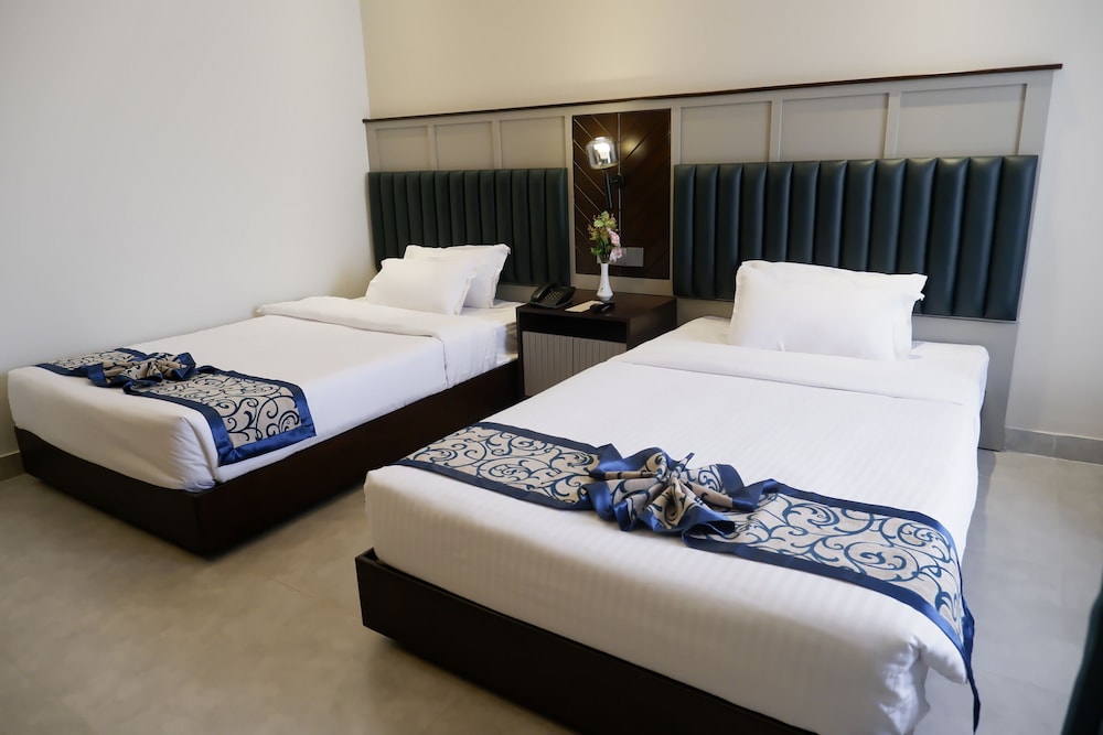 dmore kuakata hotel and resort