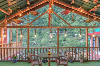 virman hillside resort