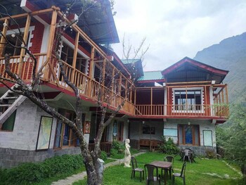 virman hillside resort