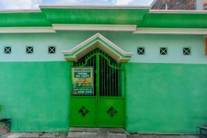 spot on 94028 homestay pak to syariah