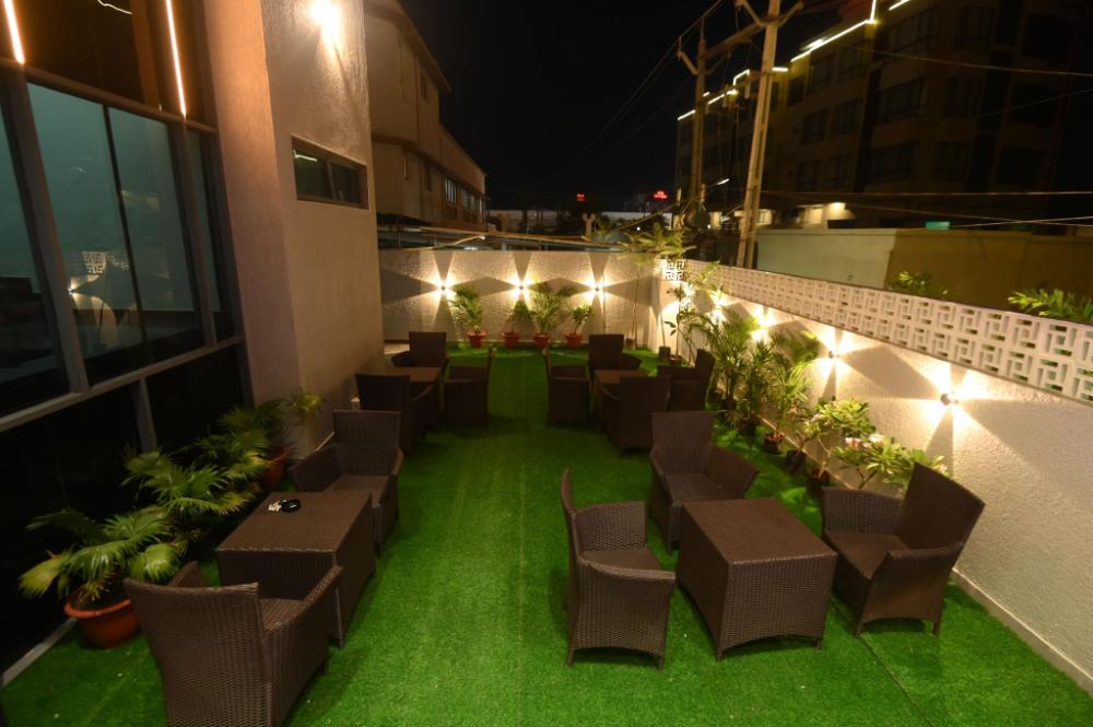 kings kraft tremezzo inn somnath