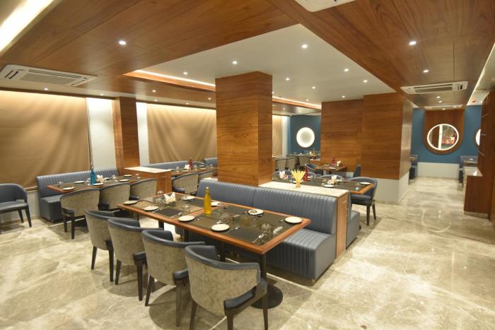 kings kraft tremezzo inn somnath