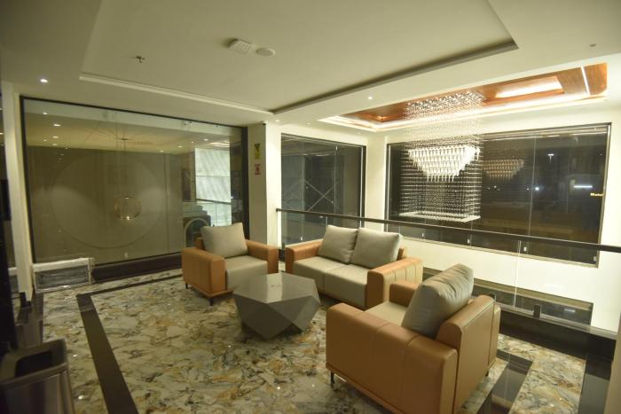 kings kraft tremezzo inn somnath