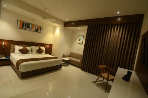 kings kraft tremezzo inn somnath