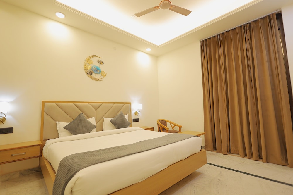 shree radha heritage