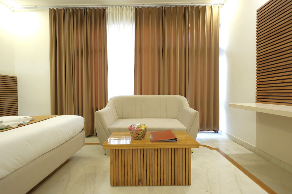 shree radha heritage