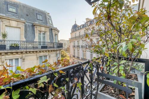 Chalgrin Boutique Hotel,Near Arc De Triomphe,4 star