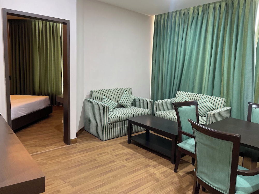 v retreat gurgaon