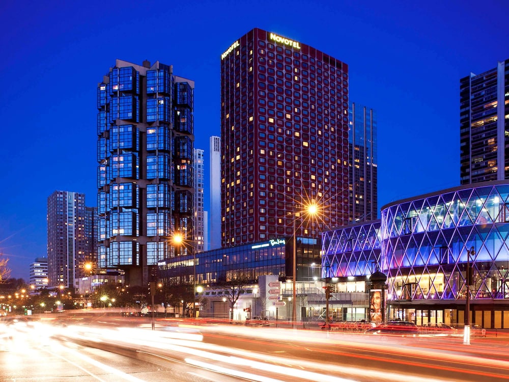 novotel paris centre tour eiffel