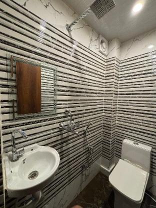 via ganga inn varanasi